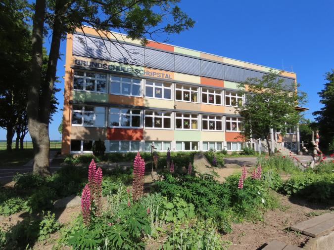 Ansicht der Schule