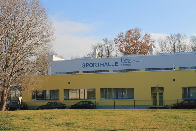 Sporthalle