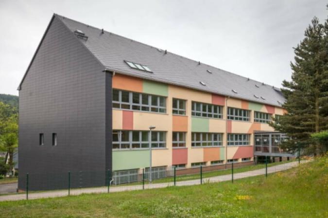 Grundschule im Spielzeug Seiffen