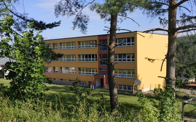 Schulgebäude