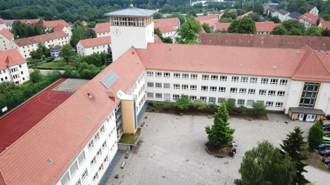 Schulgelände
