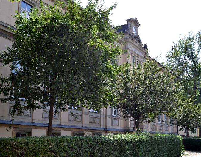 Altbau