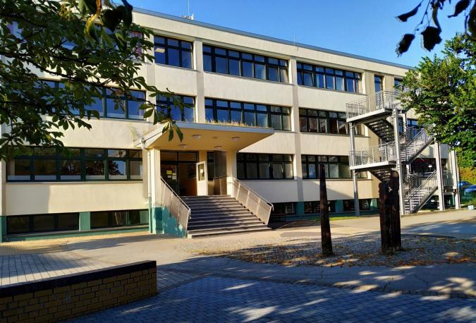 Schulgebäude