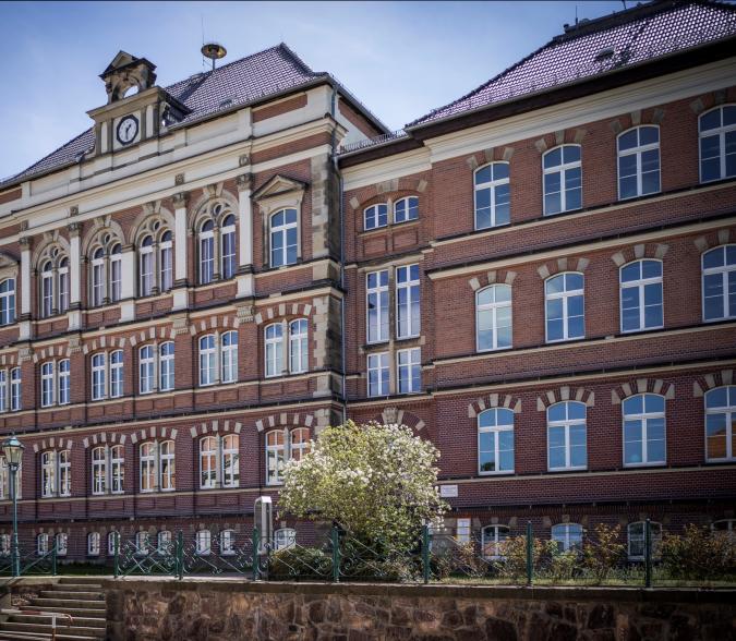 Schulgebäude