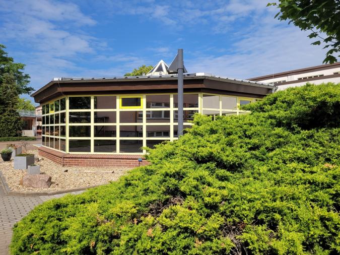 Schwimmhalle