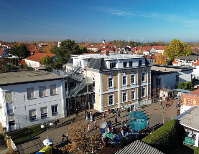 Schulgebäude