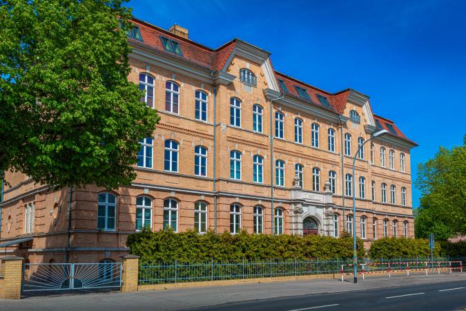 Schulgebäude