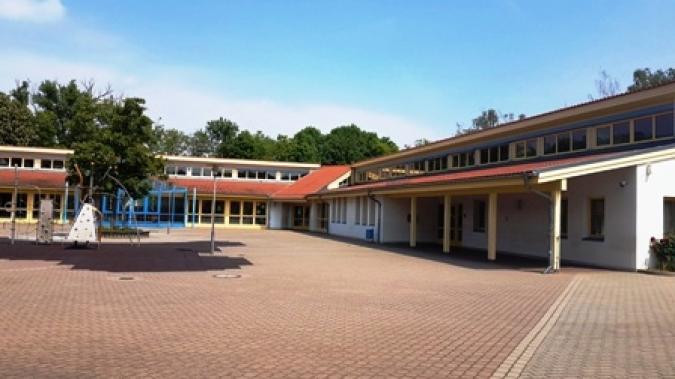 Schulhof