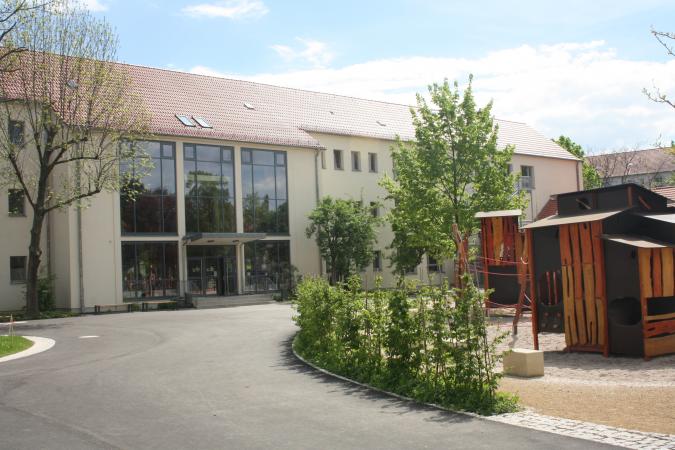 Ansicht Schulhof