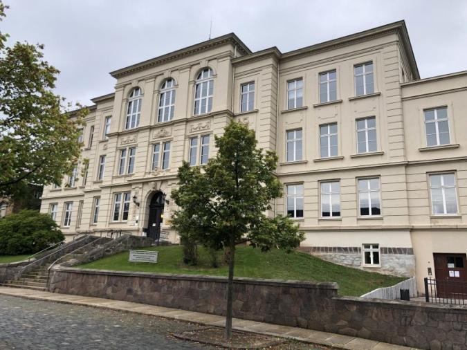 Julius-Motteler-Gymnasium - Hauptgebäude Lindenstraße